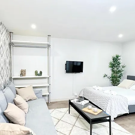 5495 - In Olympic Games 2024 Apartment
